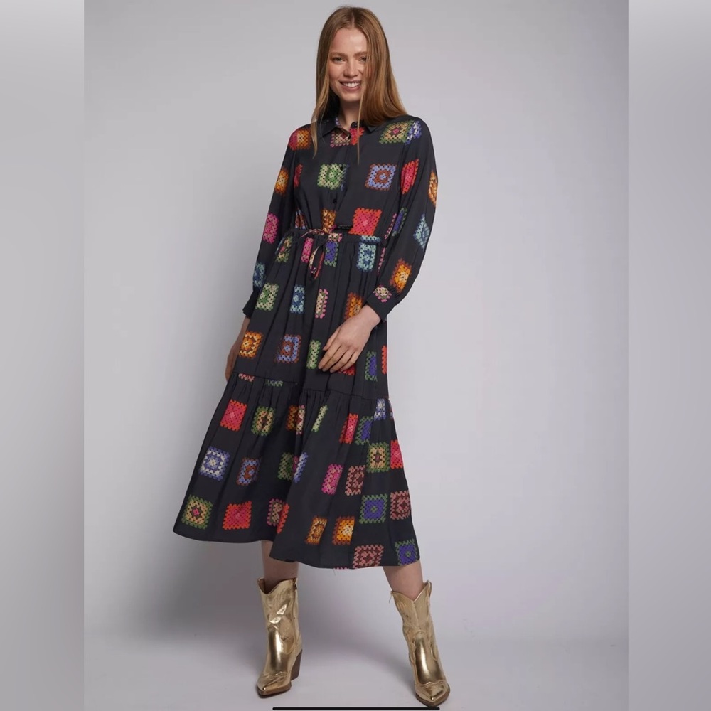 New With Tag Vilagallo DRESS EVE CROCHET PRINT Size 10 (44)